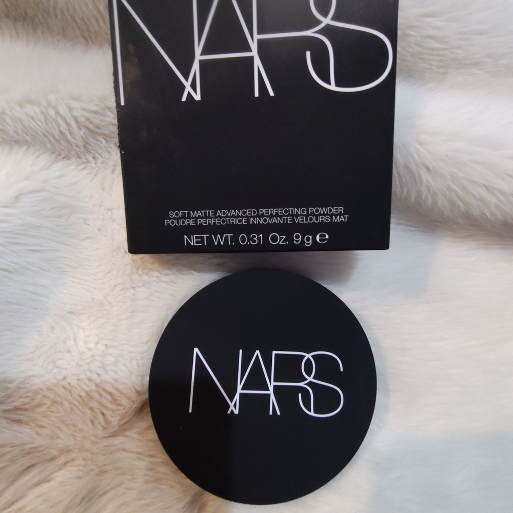 NIB NARS Soft Matte Perfecting Powder - Picture 3 of 12